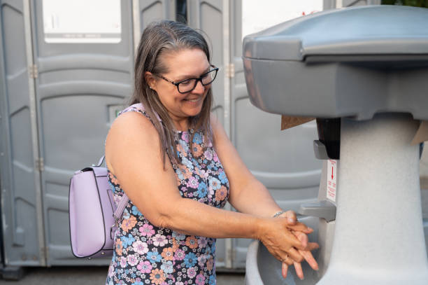 Best Portable restroom trailer rental  in Grapevine, TX